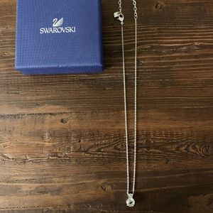 SWAROVSKI CRYSTAL NECKLACE ✨ NEVER WORN